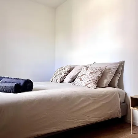 Neuf Centre-ville Apartment